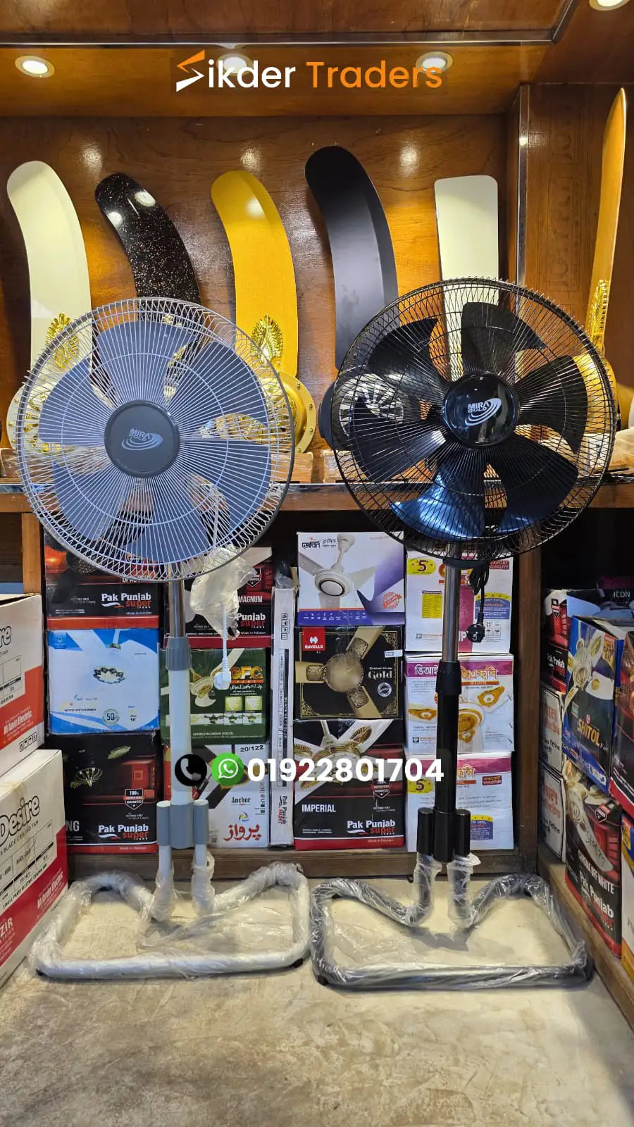18" Inch Mira Gold Stand fan